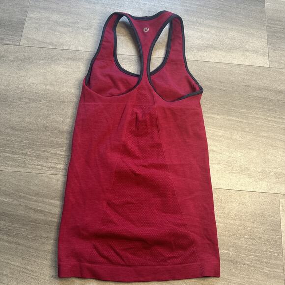 Lululemon Womens Red Racerback Pullover Athletic Tank Top Built In Bra sz 4 - Picture 3 of 4